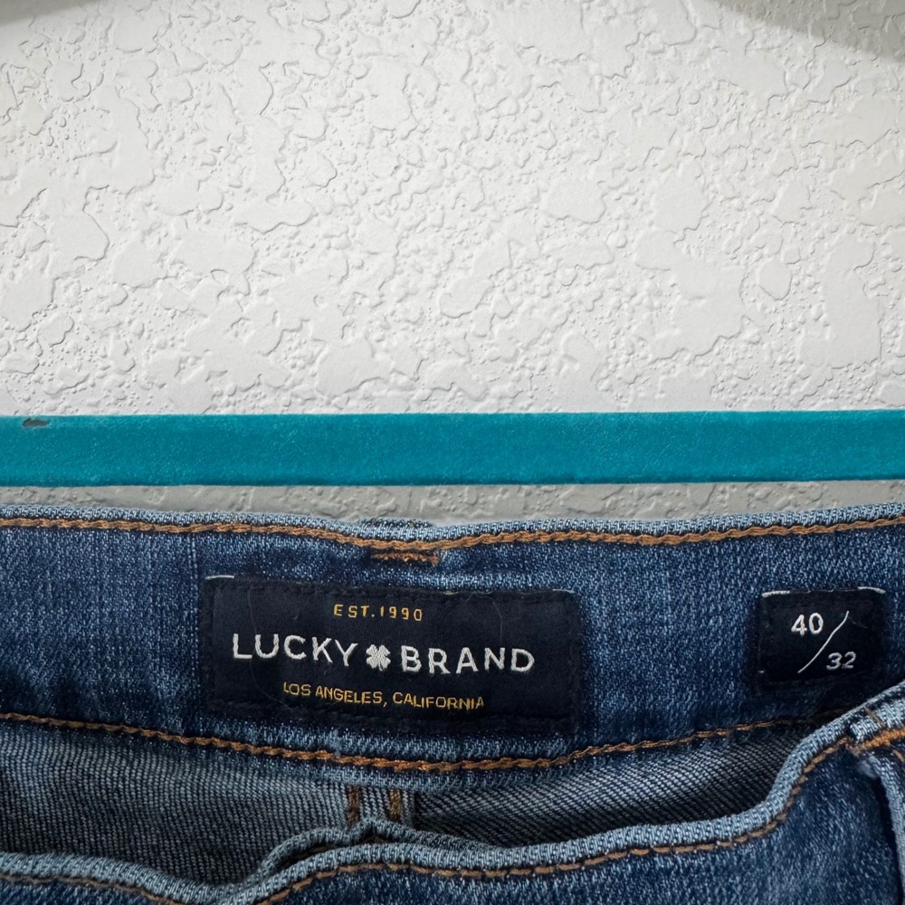 Lucky Brand‎ Mens Jeans Dark Wash Straight Leg Size 40x32 - Picture 2 of 5